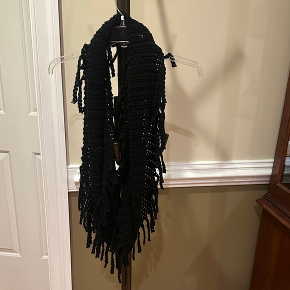 None Accessories - Black Knit Fringe Scarf
